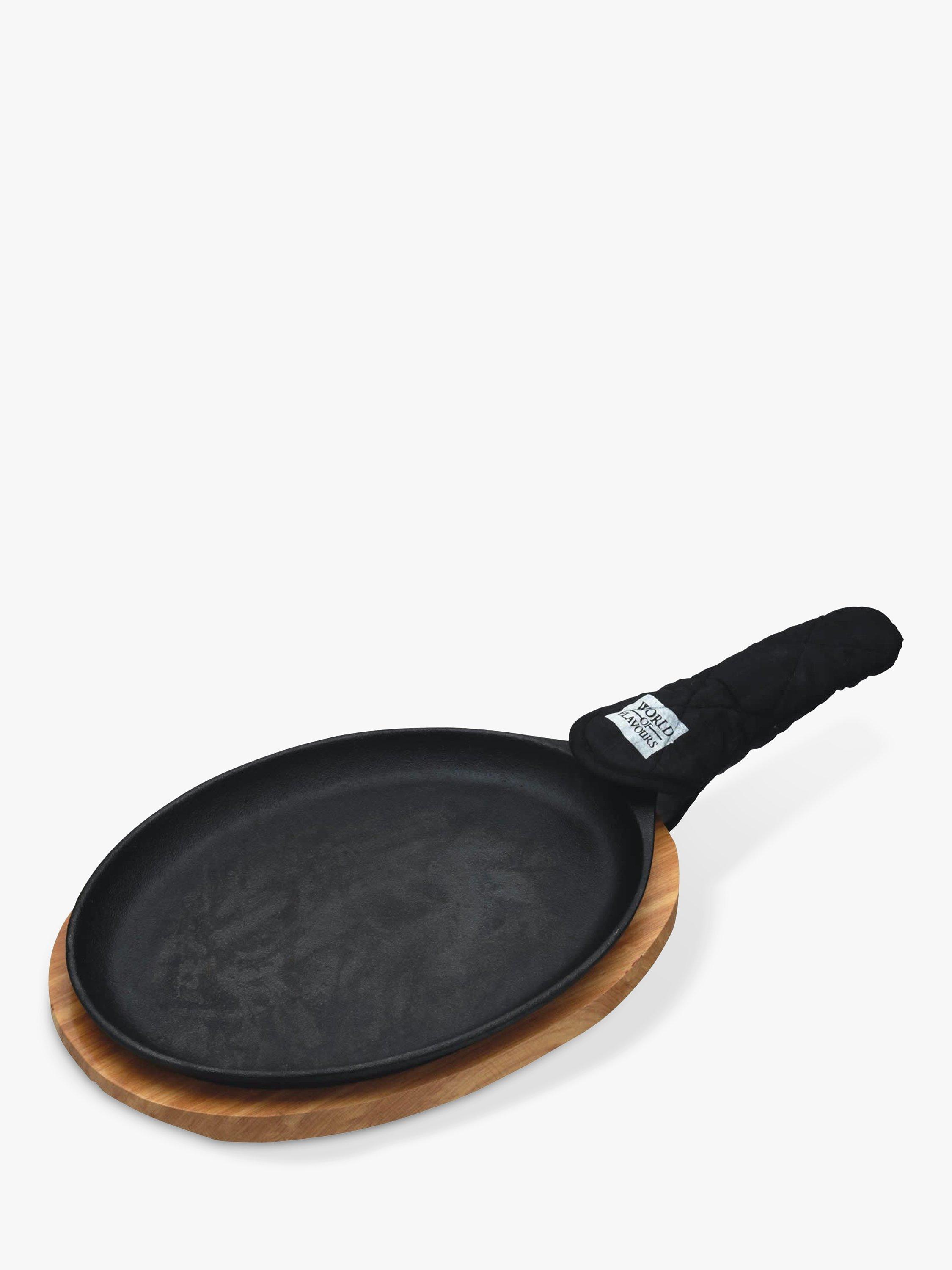 Kitchen Craft World of Flavours Cast Iron Fajita Sizzler & Wood Stand, 27cm