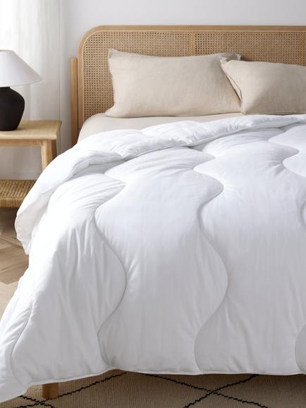 John Lewis Active Anti-Allergy with HeiQ Allergen Tech* Duvet, 10.5 Tog - view 2, White