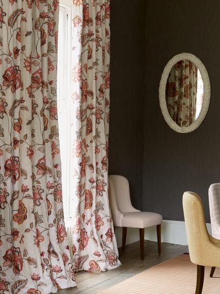 Colefax and Fowler Ashlar Cotton Blend Furnishing Fabric - view 2, Tomato