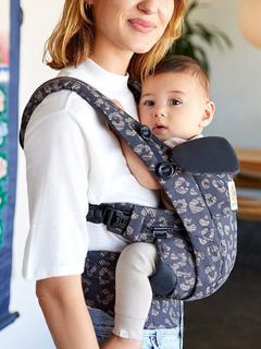 Ergobaby Omni Dream Baby Carrier, Leopard