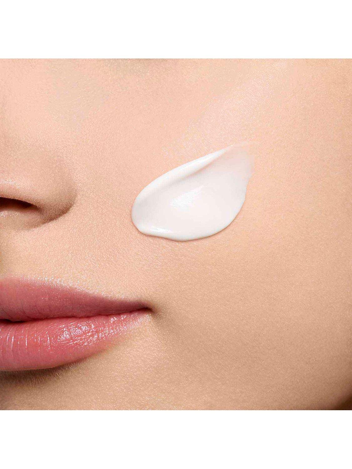 Product image 3 of 3, which shows Clarins Hydra-Essentiel Light Cream, 50ml