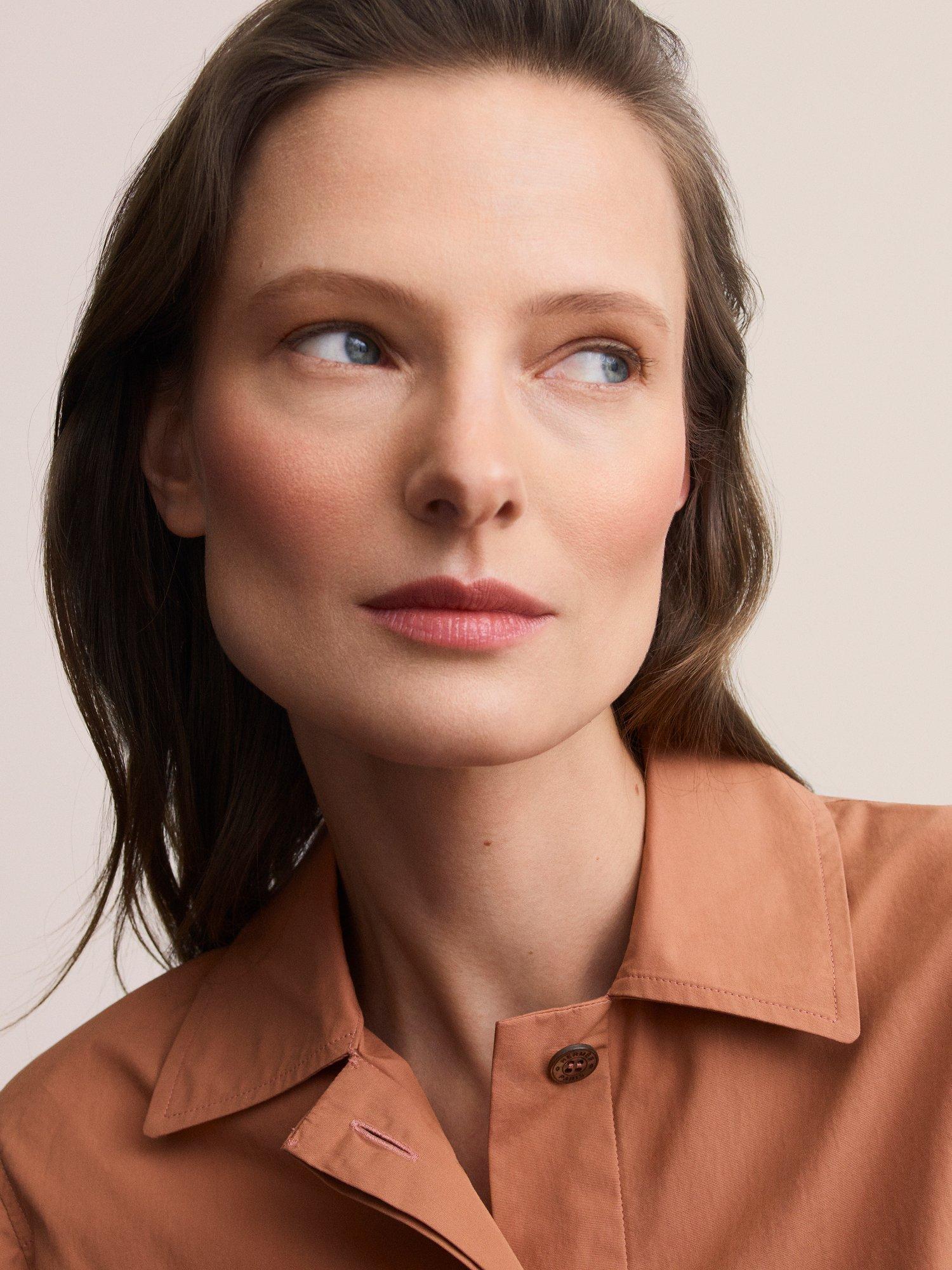 Product image 7 of 10, which shows Hermès Rose Hermès Silky Blush, 35 Rose Doré