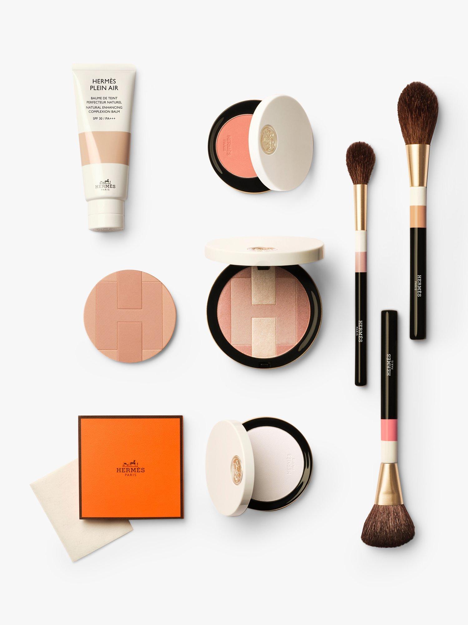 Product image 11 of 11, which shows Hermès Plein Air H Trio Healthy Glow Mineral Powder, 03 Sahara