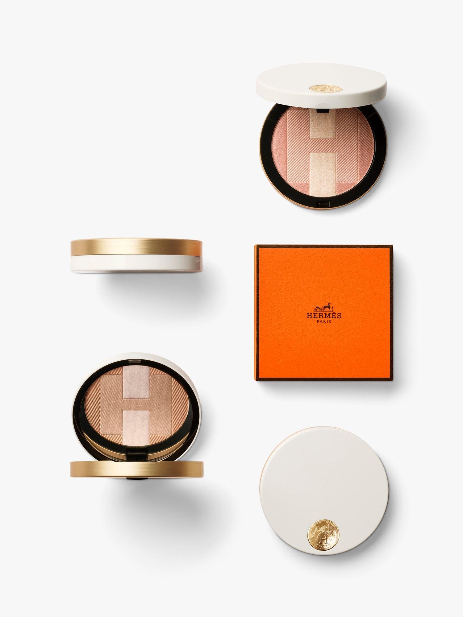 Product image 10 of 11, which shows Hermès Plein Air H Trio Iridescent Mineral Powder, 01 Rose Atacama