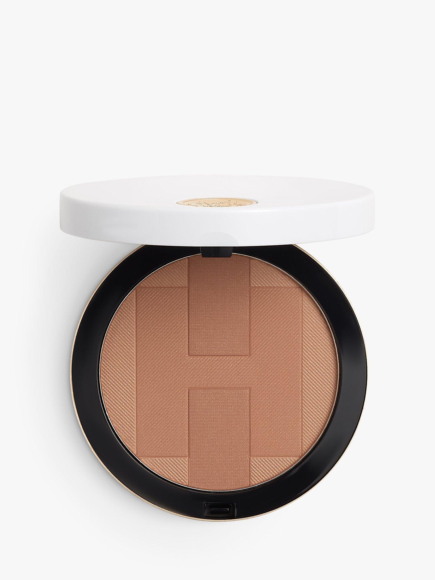 Product image 2 of 11, which shows Hermès Plein Air H Trio Healthy Glow Mineral Powder, 04 Sienne