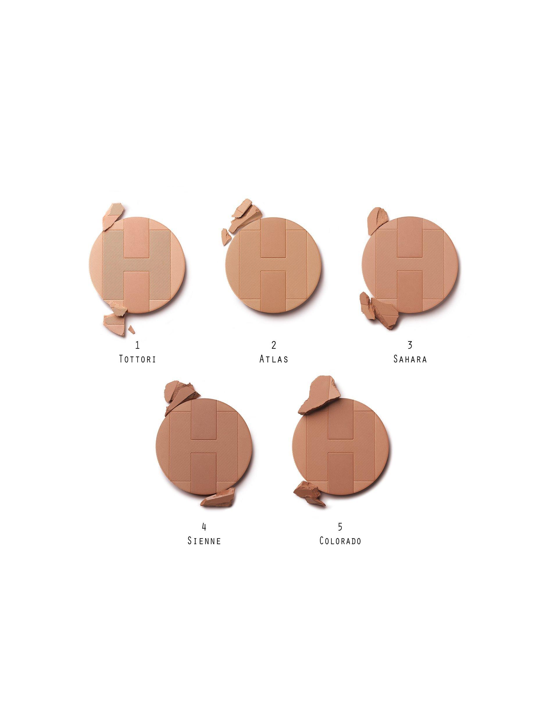 Product image 9 of 11, which shows Hermès Plein Air H Trio Healthy Glow Mineral Powder, 05 Colorado