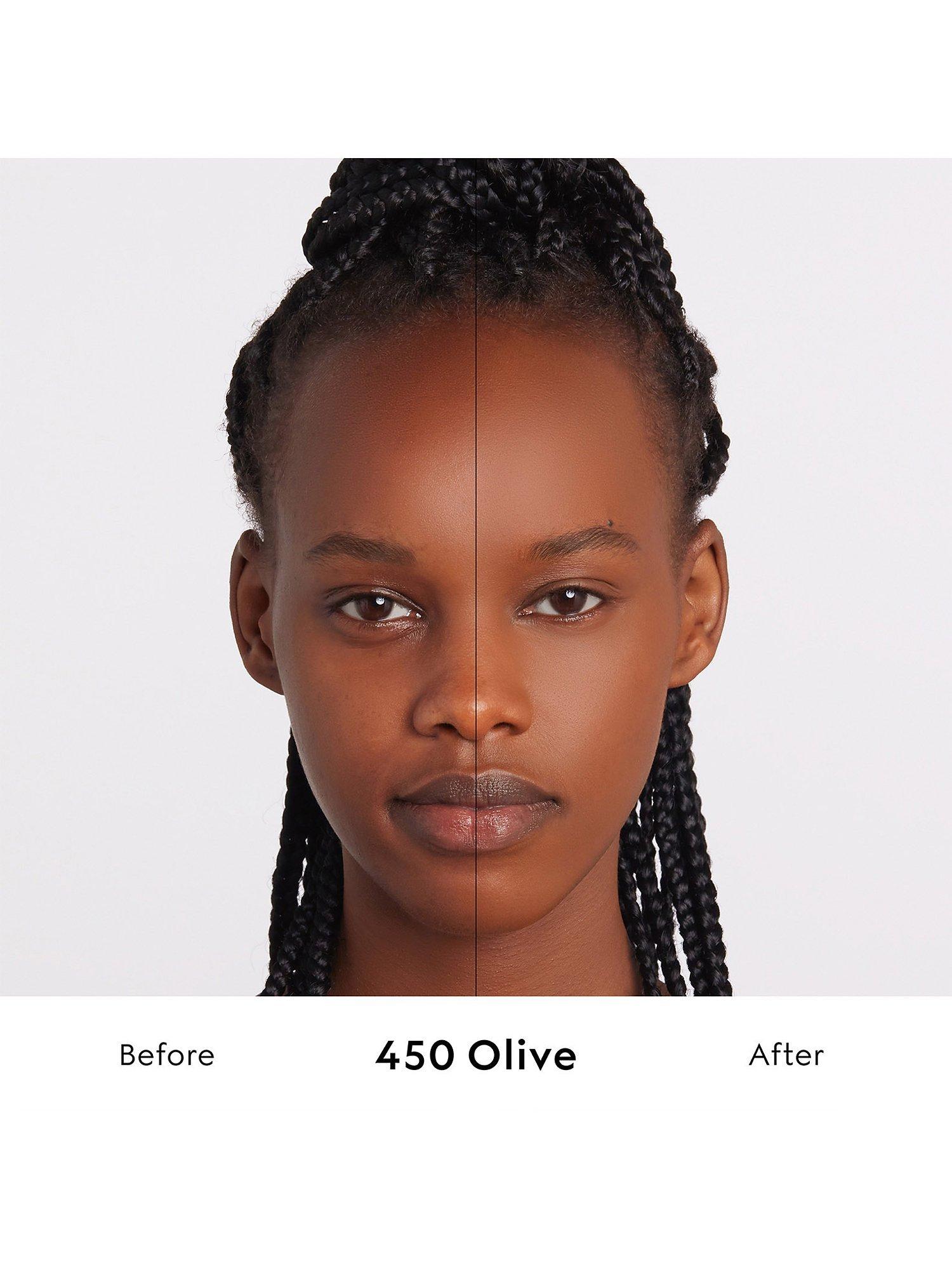 Product image 4 of 8, which shows Gucci Éternité De Beauté Foundation SPF 15, 440O