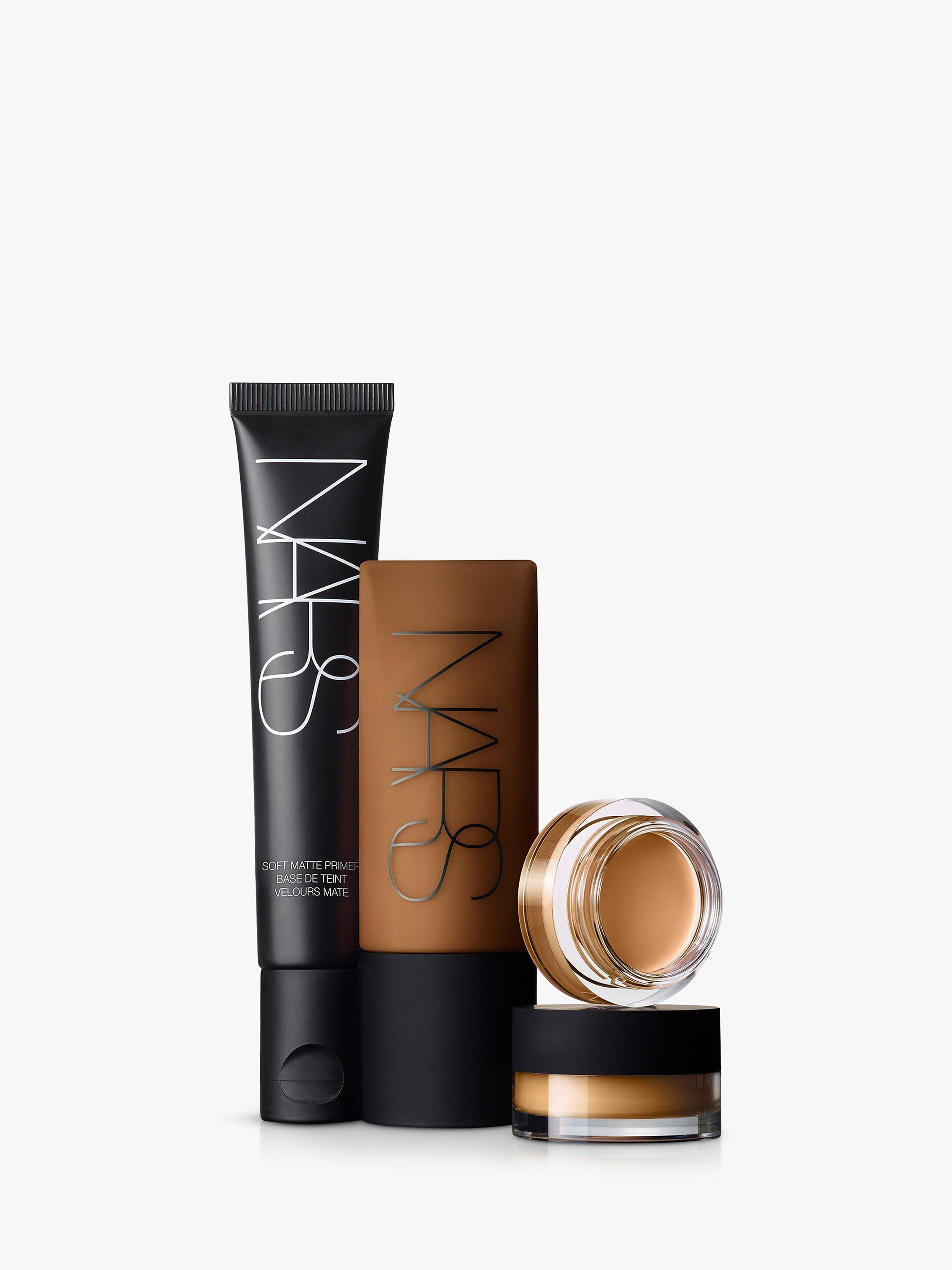 NARS Soft Matte Complete Foundation, Aruba