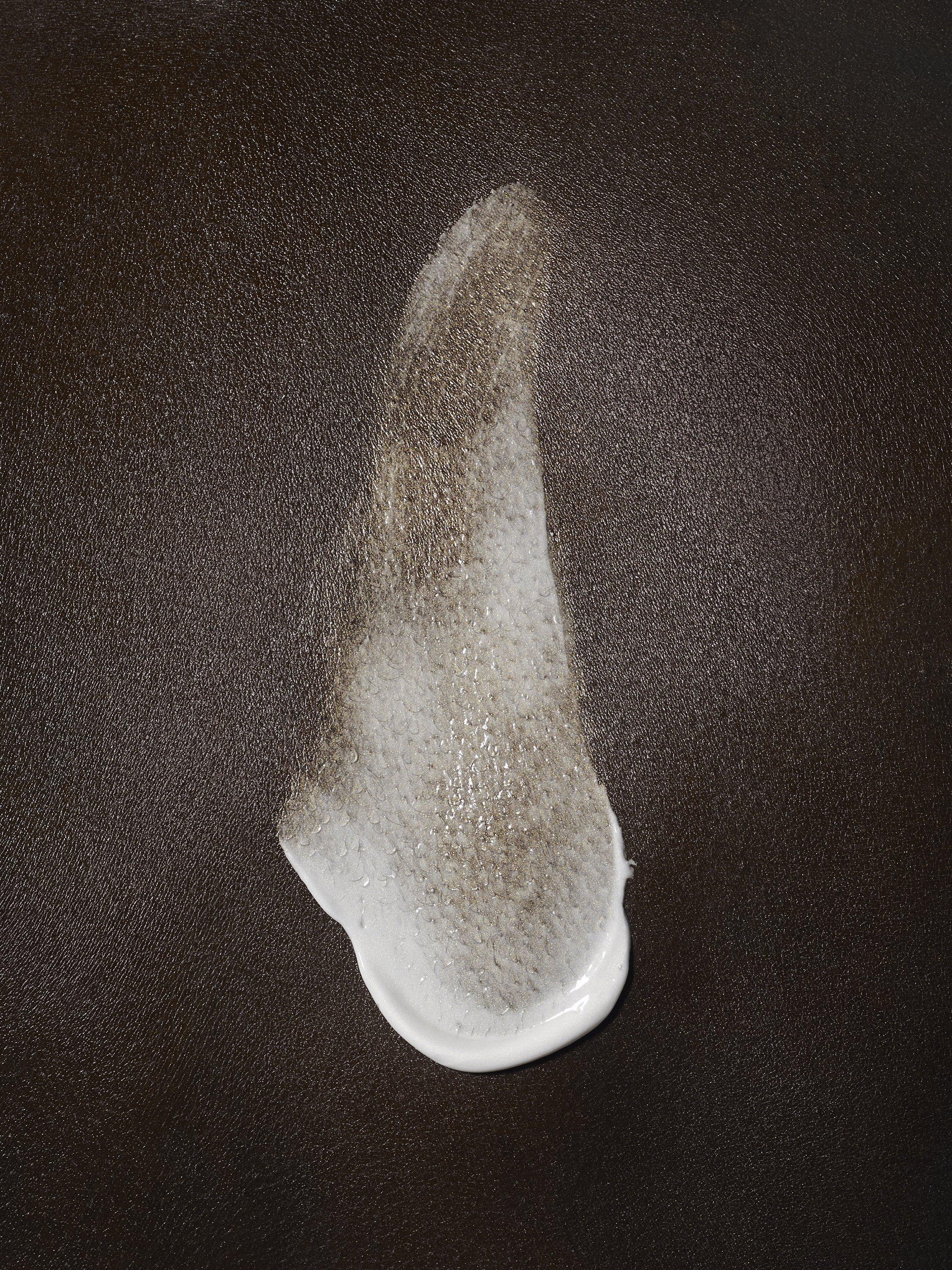 Product image 3 of 5, which shows Yves Saint Laurent NU Tone Corrector, Green