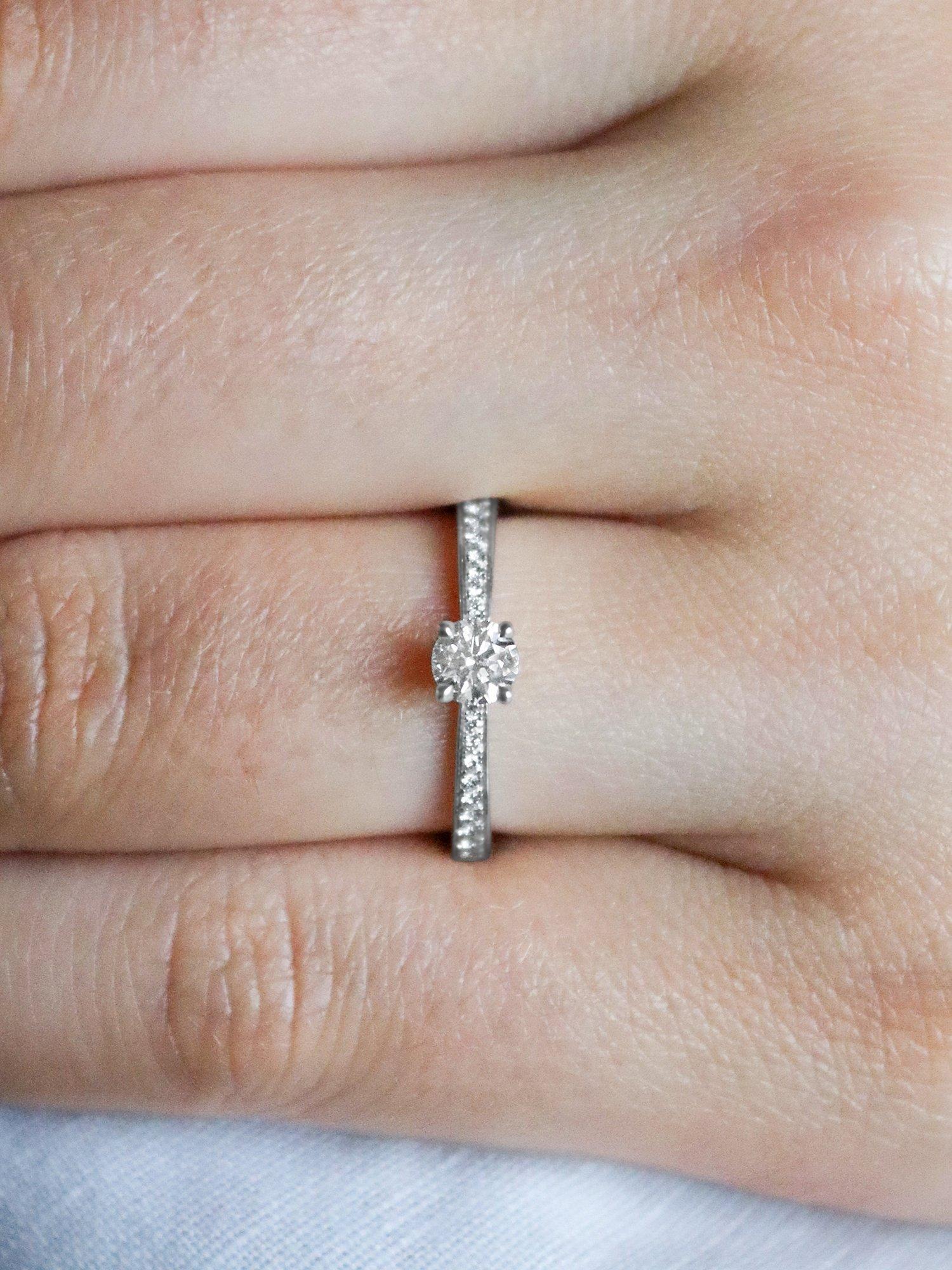 Product image 4 of 4, which shows Milton & Humble Jewellery Pre-Loved Platinum Graduated Diamond Engagement Ring