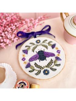 MakeBox & Co Violet Bee Embroidery Hoop Kit - view 2, 