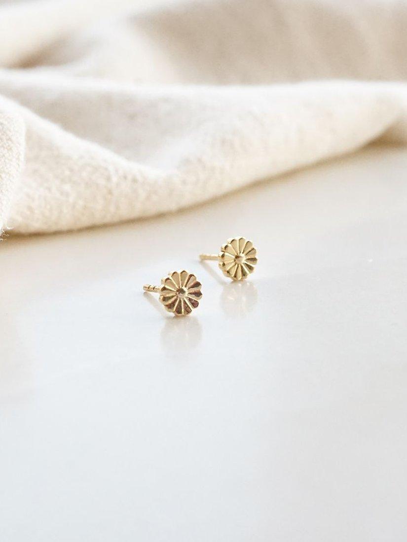 Daisy London Flower Bloom Studs, Gold