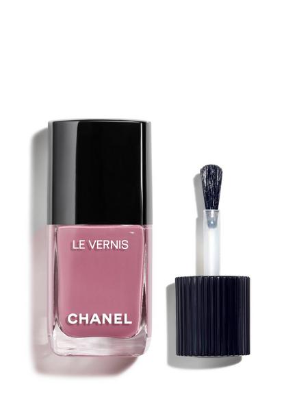 CHANEL Le Vernis Nail Colour, Sorciere 137