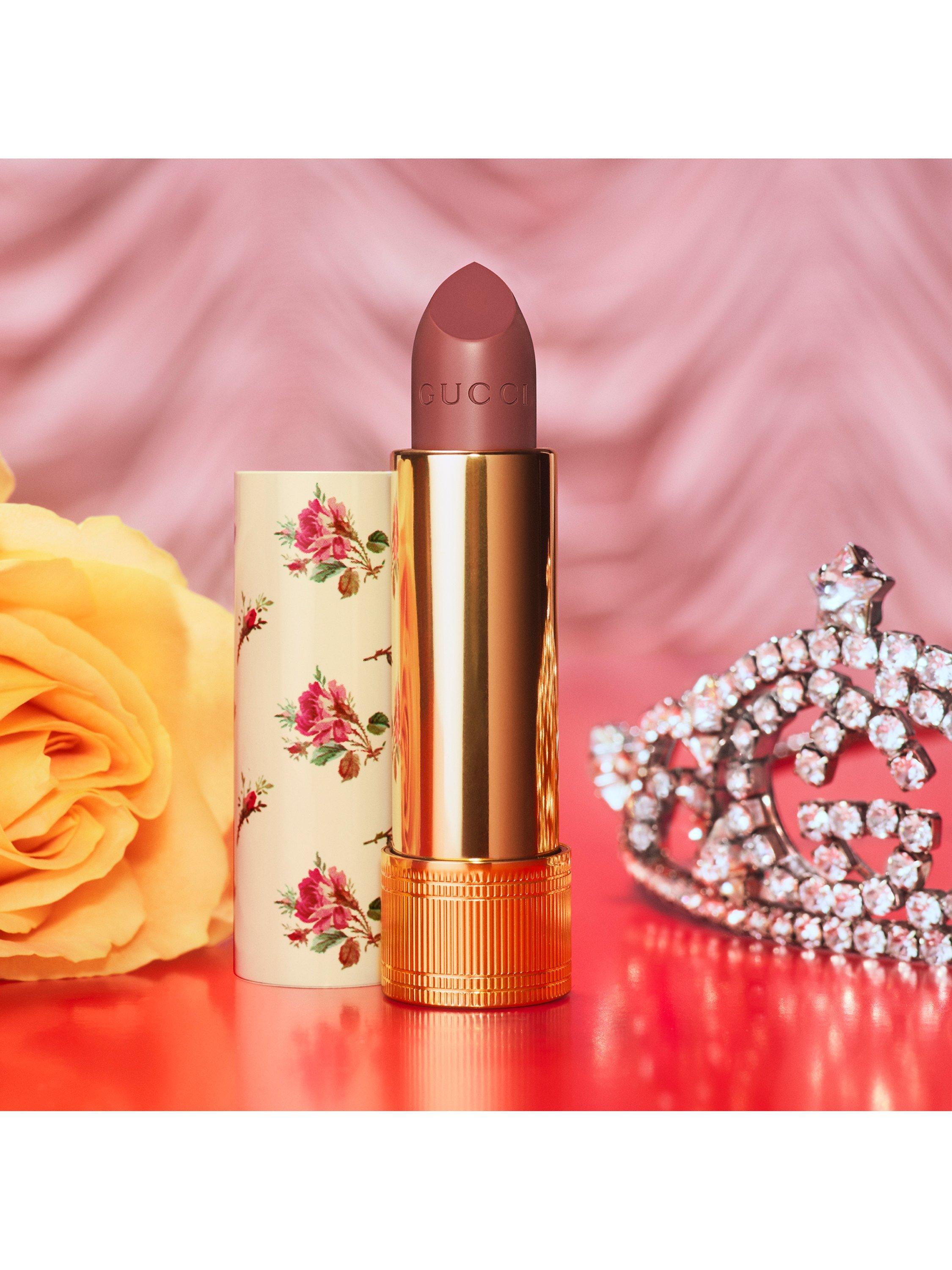 Product image 6 of 8, which shows Gucci Rouge À Lèvres Voile Lipstick Summer Shades, 208 They Met In Argentina