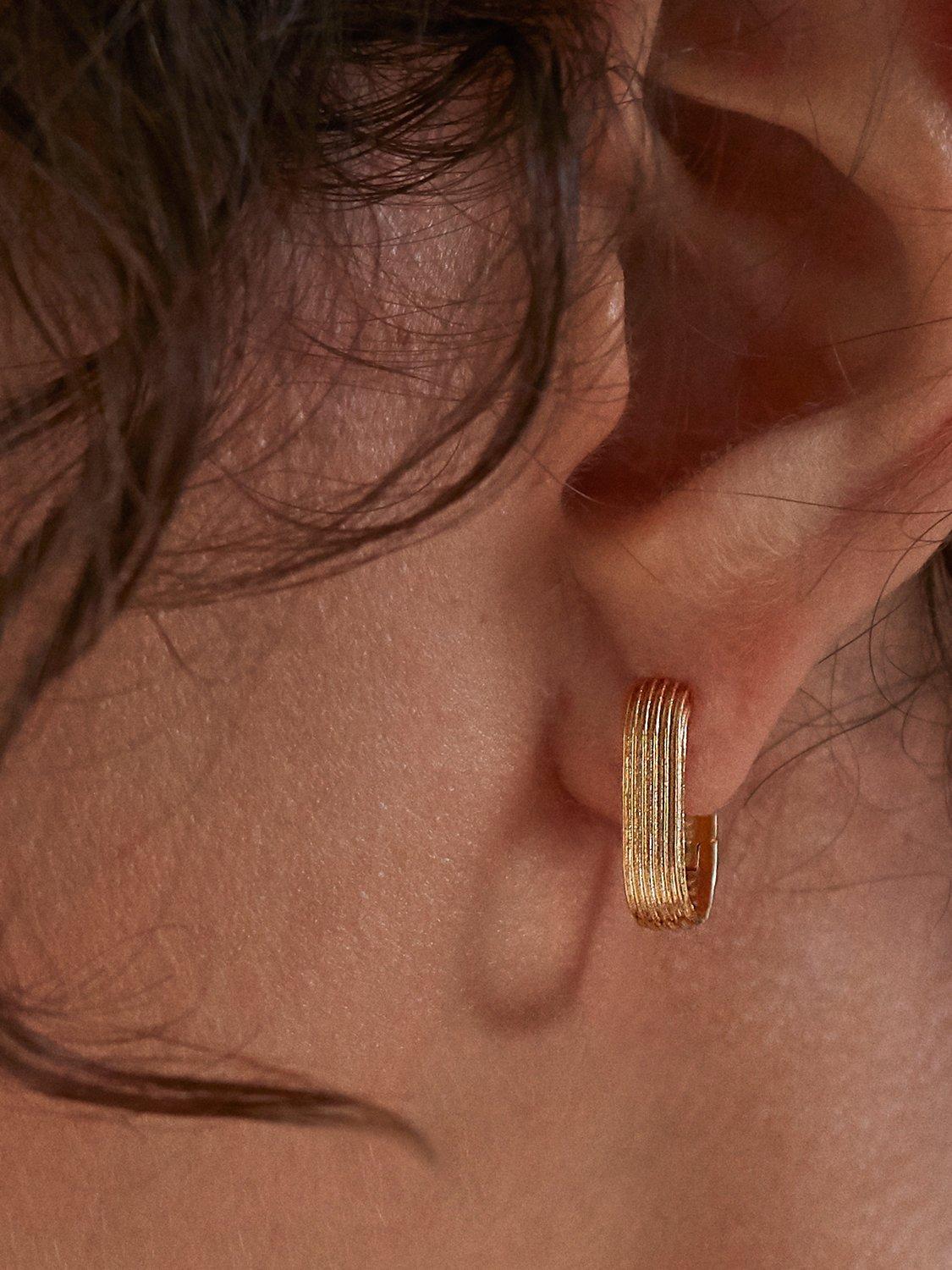 Product image 3 of 6, which shows Monica Vinader Groove Baroque Pearl Huggie Earrings, Gold