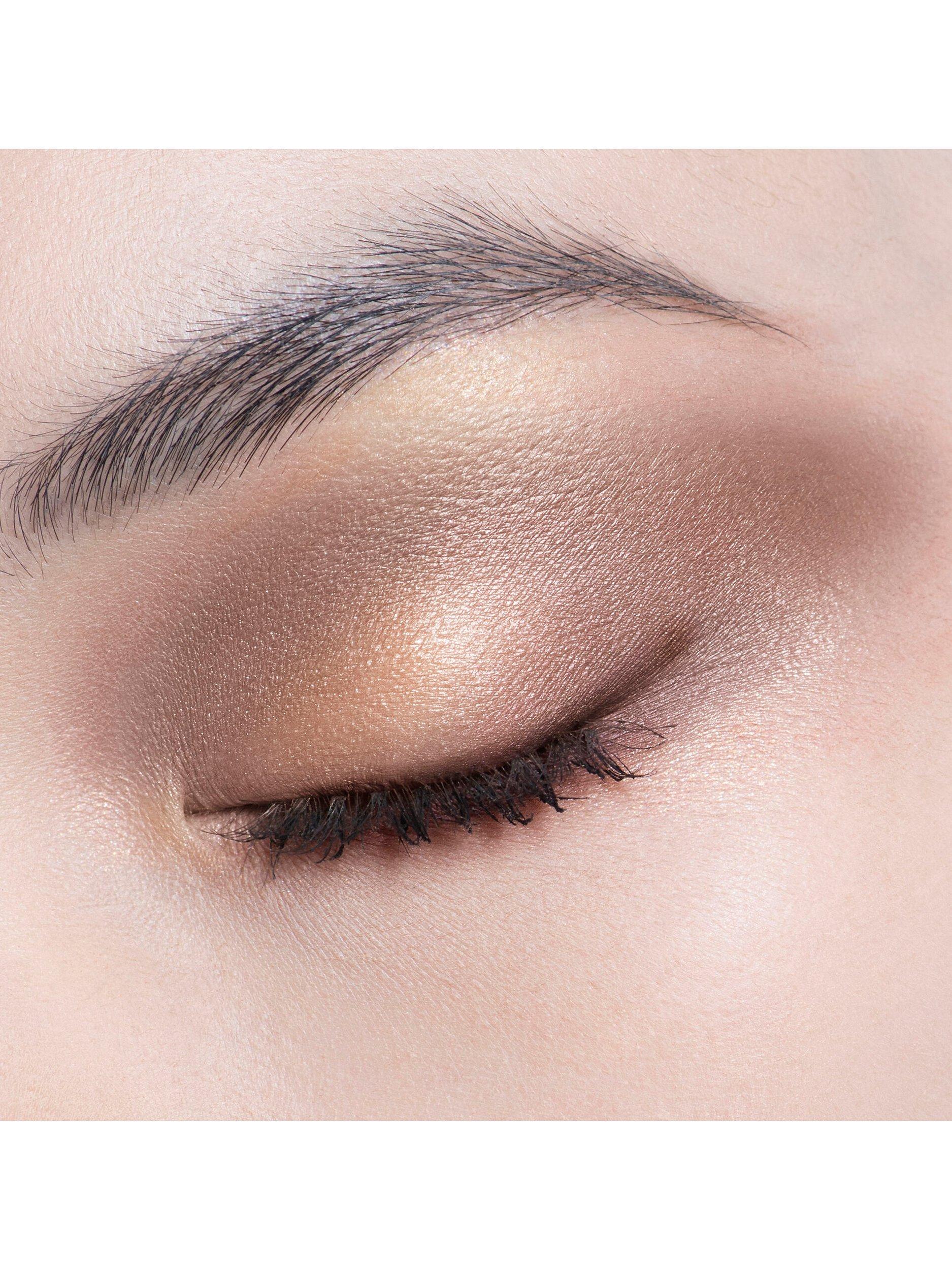 Product image 2 of 6, which shows DIOR Diorshow 5 Couleurs Couture Eyeshadow Palette, 649 Nude Dress