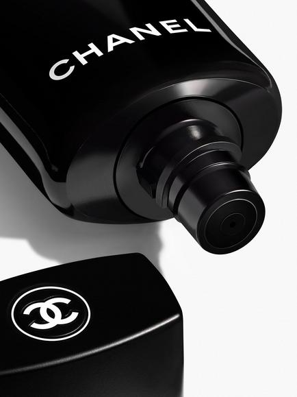 CHANEL La Base Matifiante Perfecting Makeup Primer Mattifying - Moisturising, 30ml - view 2, 