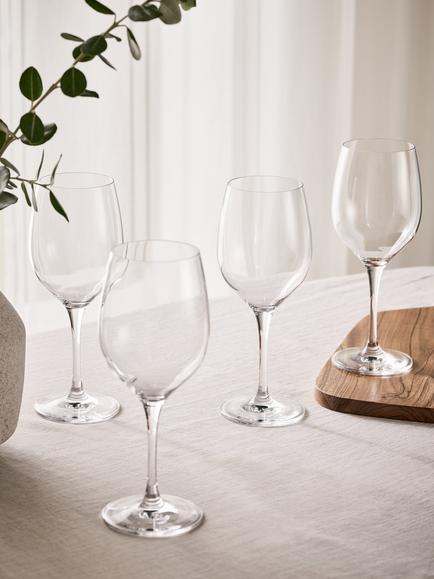 John Lewis Studio Red Wine Glass, Set of 4, 450ml, Clear - view 2, Clear
