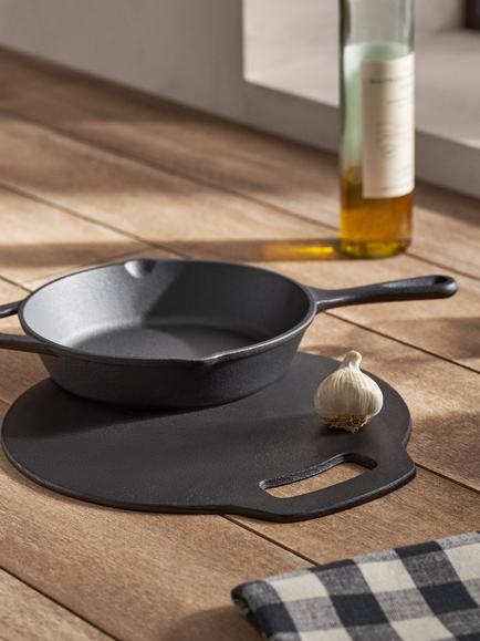John Lewis Cast Iron Round Pizza Baking Stone, 27cm - view 2, Black