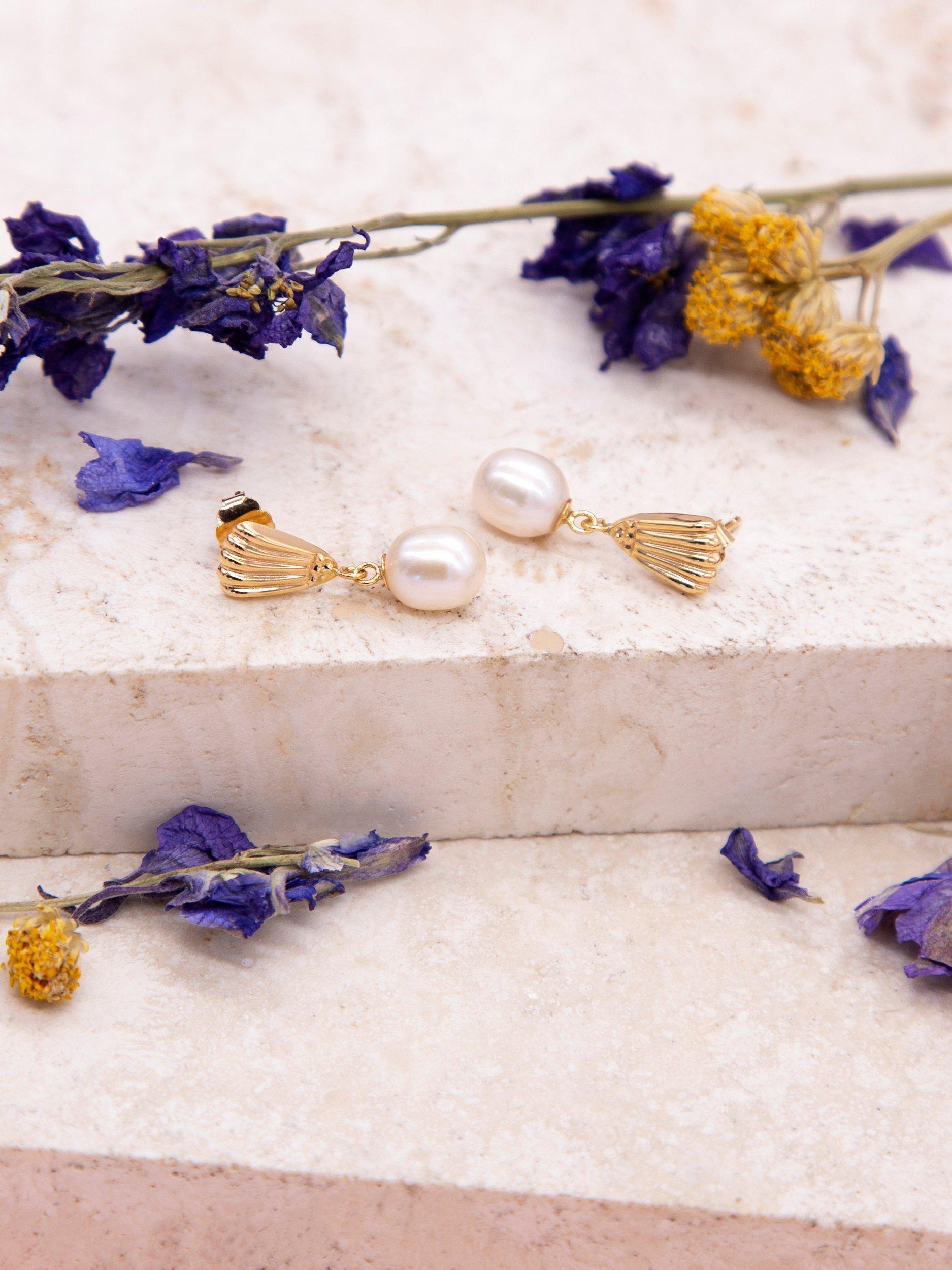 Product image 3 of 4, which shows IBB 9ct Yellow Gold Freshwater Pearl Shell Drop Earrings, Gold