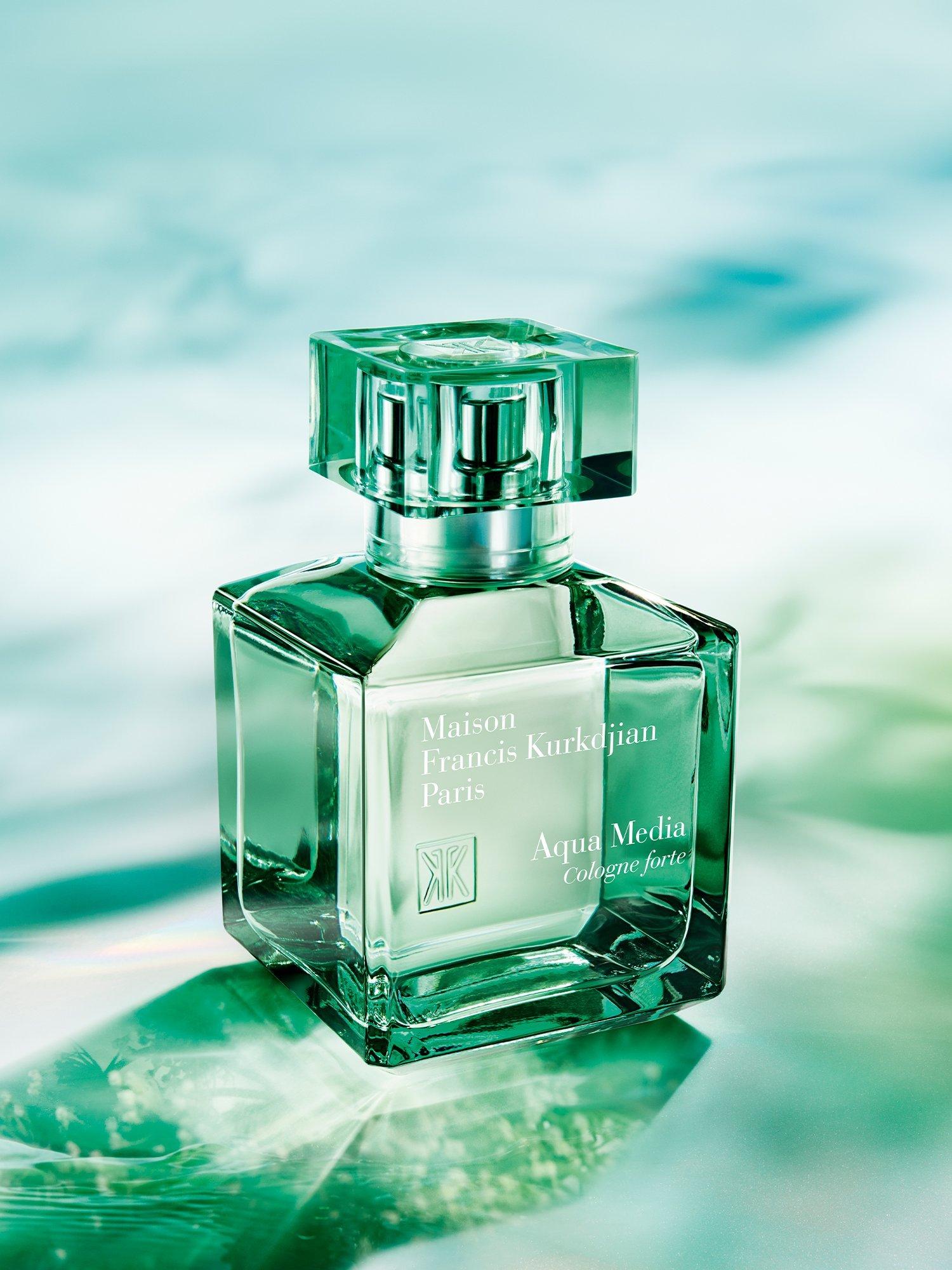 Burberry aqua perfume hotsell