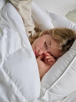 Bedfolk Down Alternative Kingsize Pillow, Firm, White