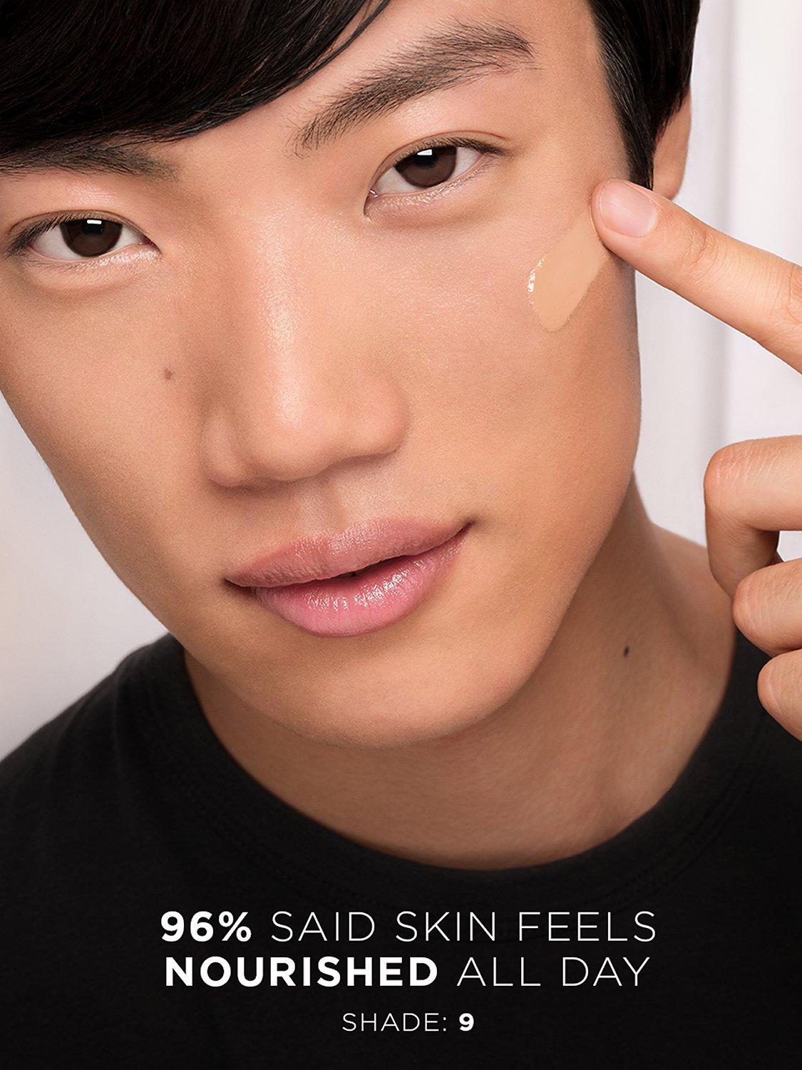 Product image 4 of 4, which shows Hourglass Veil Hydrating Skin Tint, 9