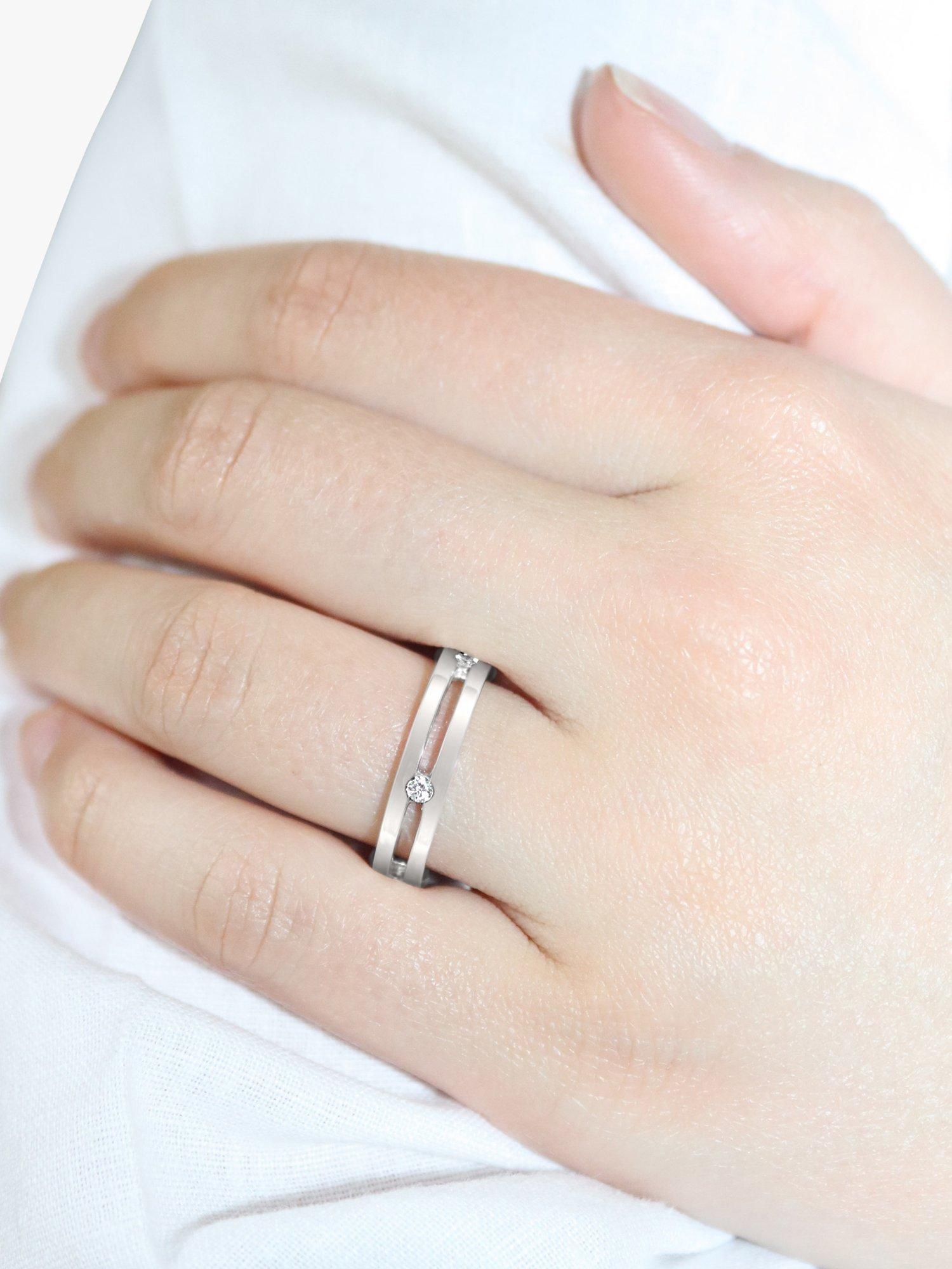Product image 4 of 4, which shows Milton & Humble Jewellery Pre-Loved Platinum Diamond Centre Band Ring, Dated 2002