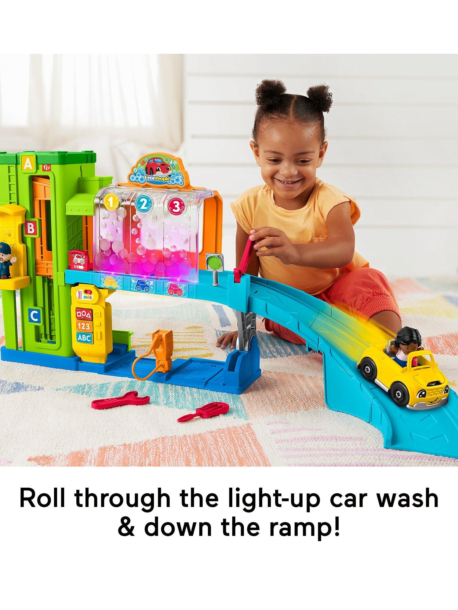 Fisher Price Little People Light Up Learning Garage Play Set