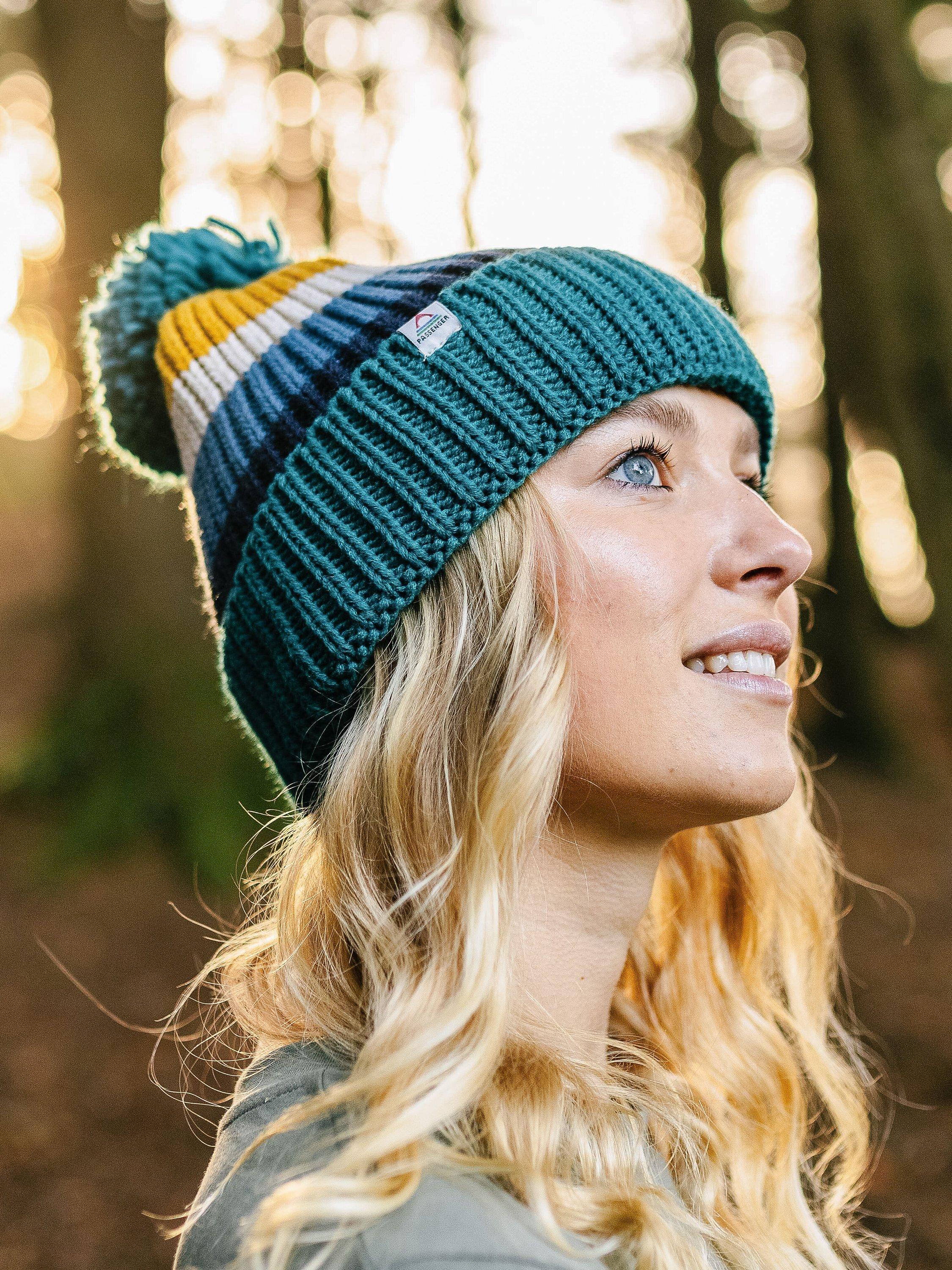Passenger Suumit Bobble Hat, Multi