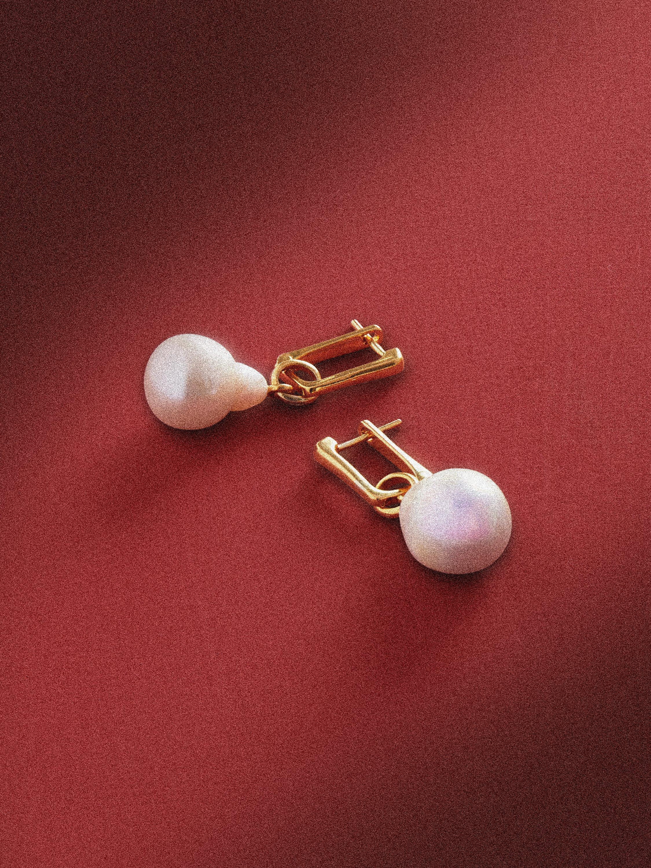 Product image 5 of 7, which shows Monica Vinader Alta Capture Pearl Huggie Earrings, Gold