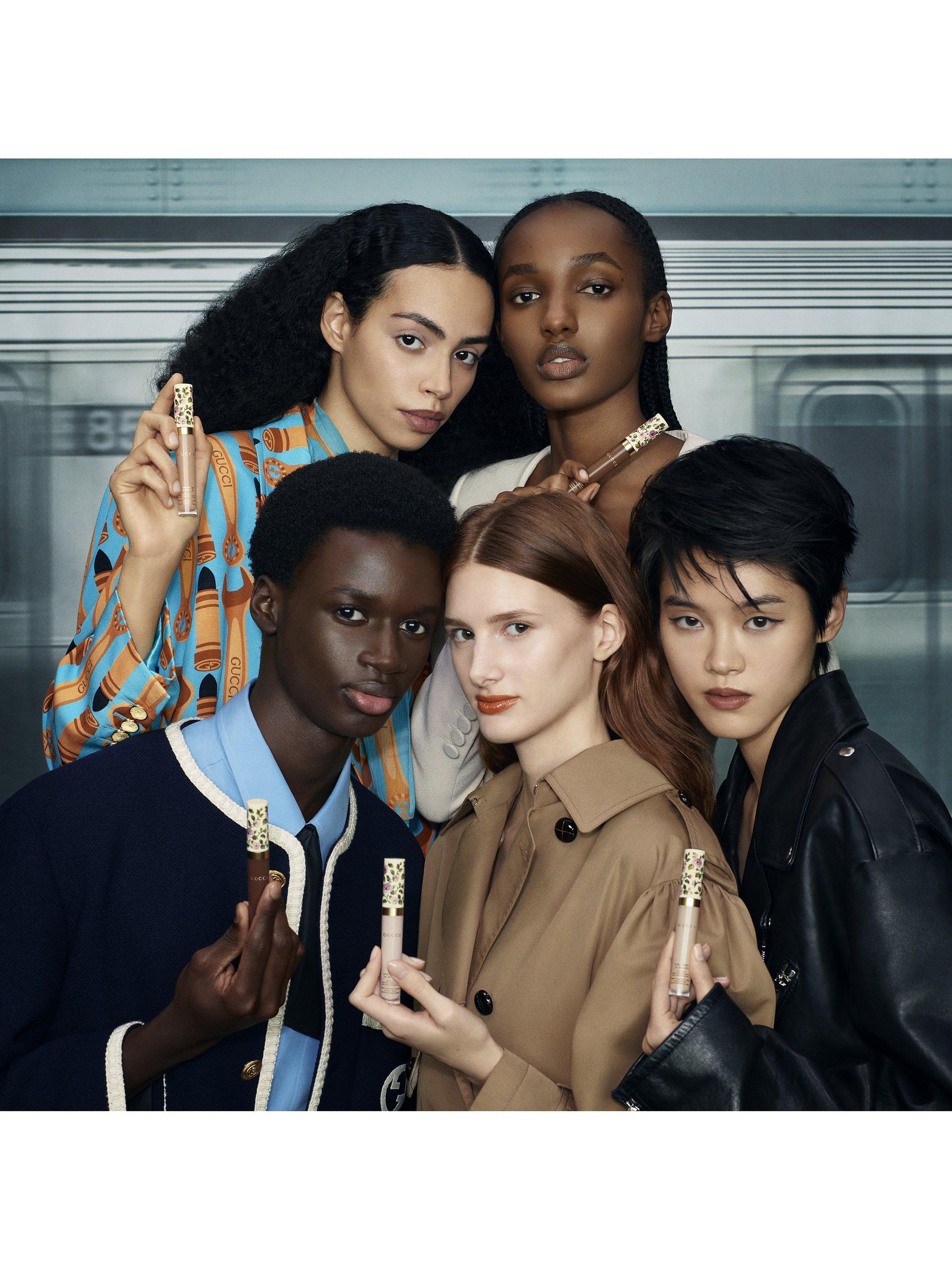 Product image 9 of 10, which shows Gucci Concentré de Beauté Concealer, 23W