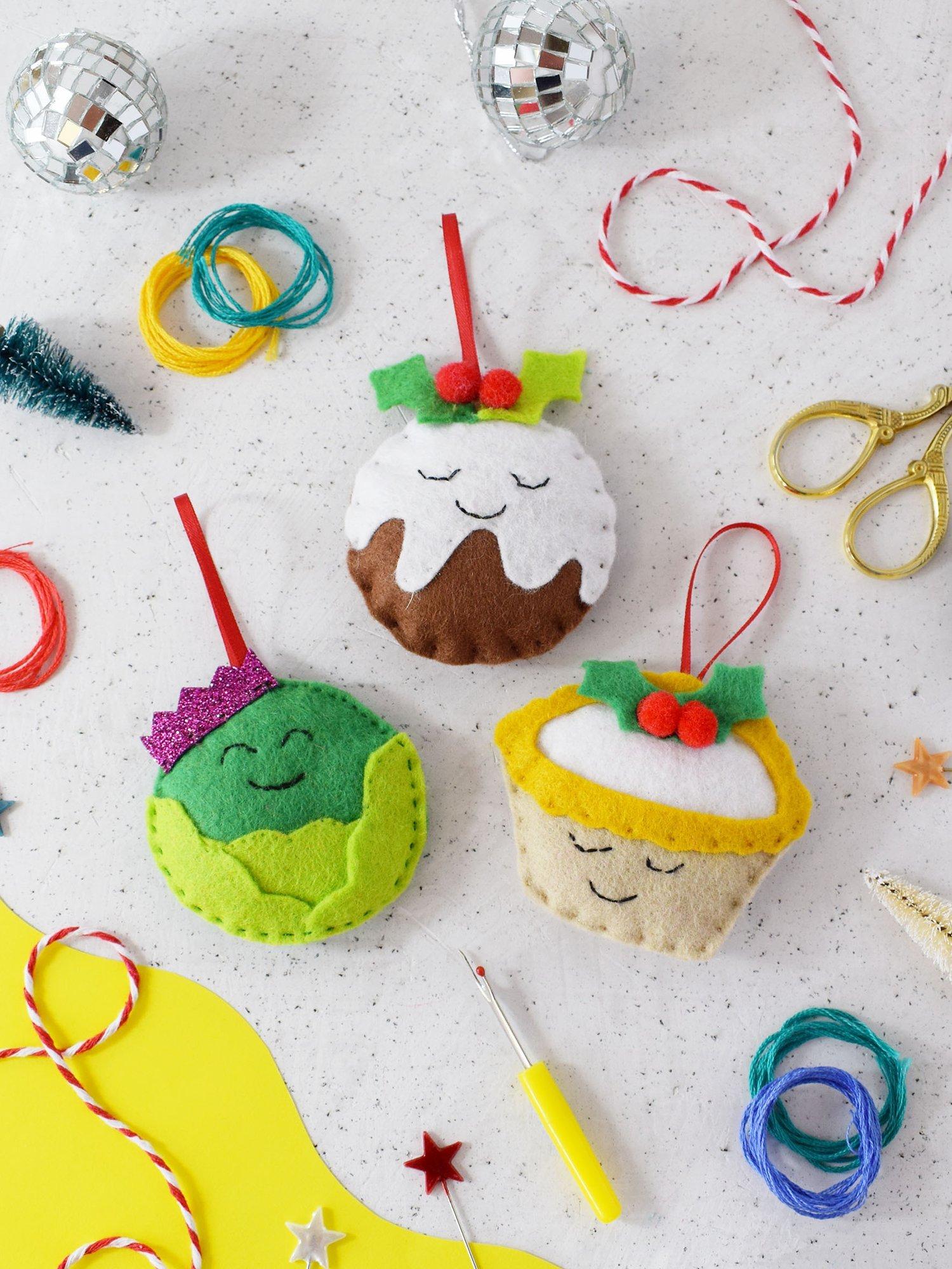 The Make Arcade Christmas Eatings Felt Tree Decorations Kit
