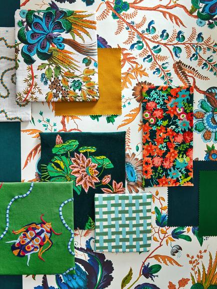 Harlequin x Sophie Robinson Wonderland Floral Wallpaper - view 2, HSRW113065