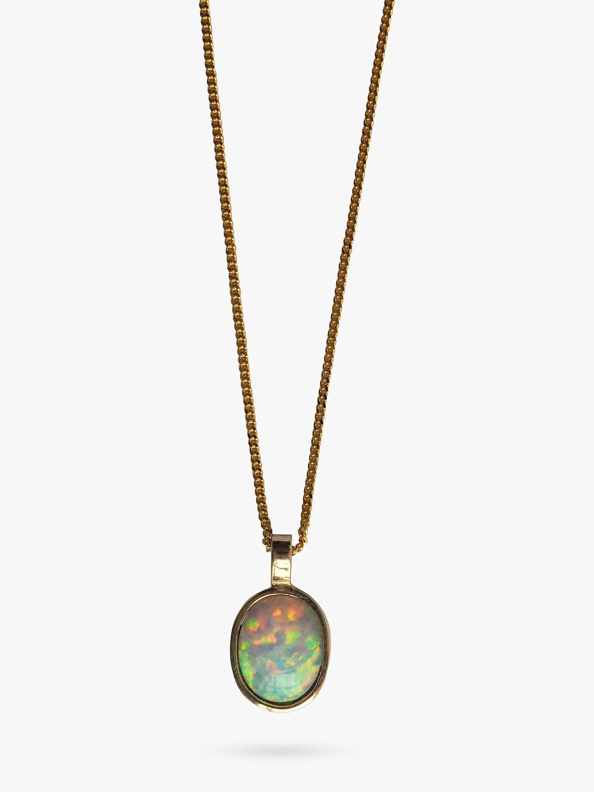 L & T Heirlooms 9ct Yellow Gold Opal Pendant Necklace