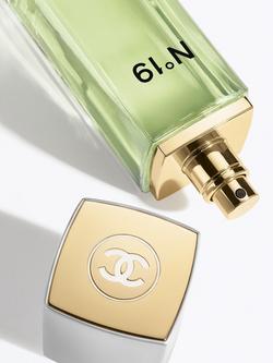 CHANEL N°19 Eau De Toilette Spray, 100ml - view 2, 