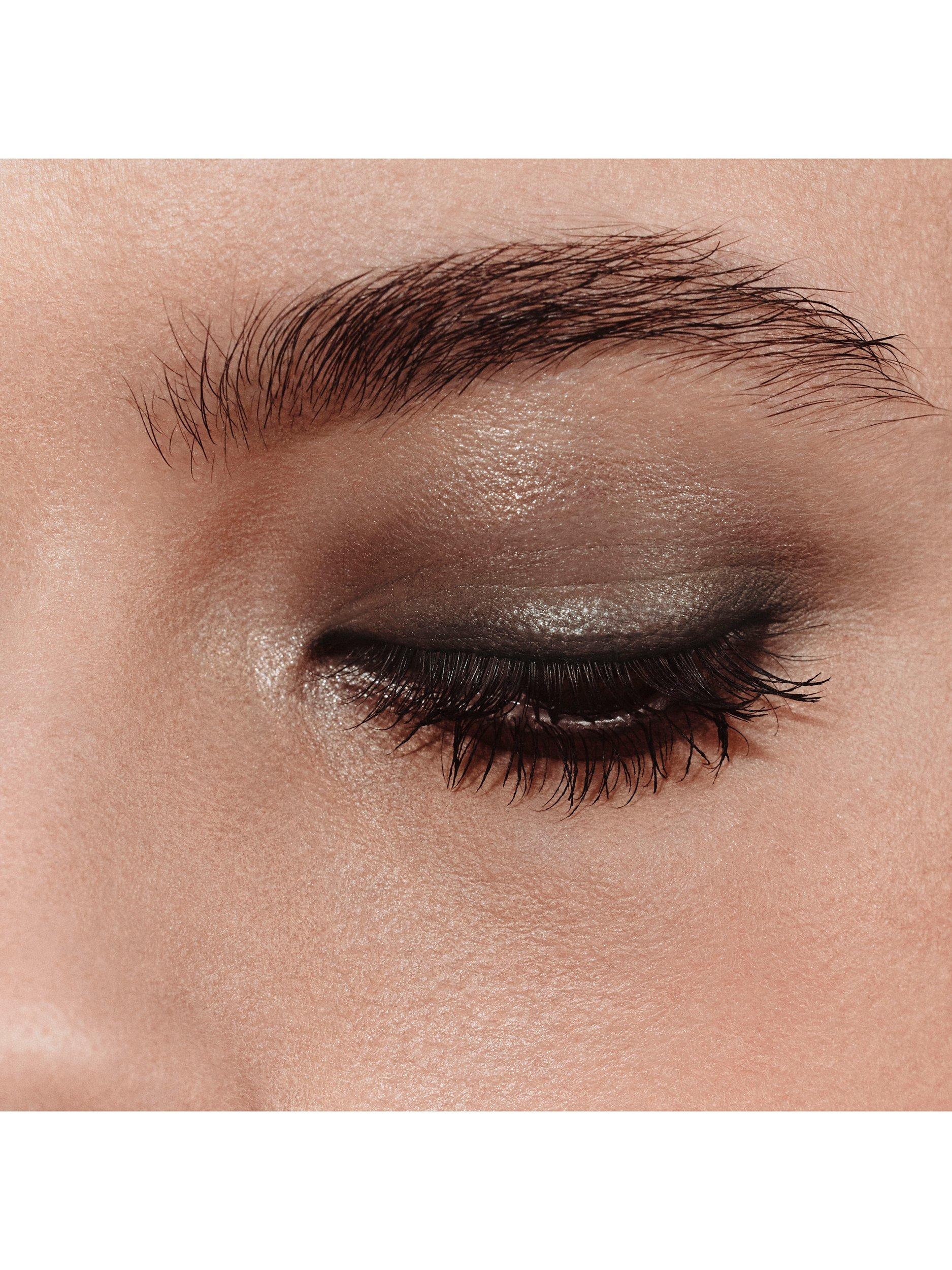 Product image 4 of 9, which shows Hermès Ombres d'Hermès, Eyeshadow Quartet Refill, 05 Ombres Fumées