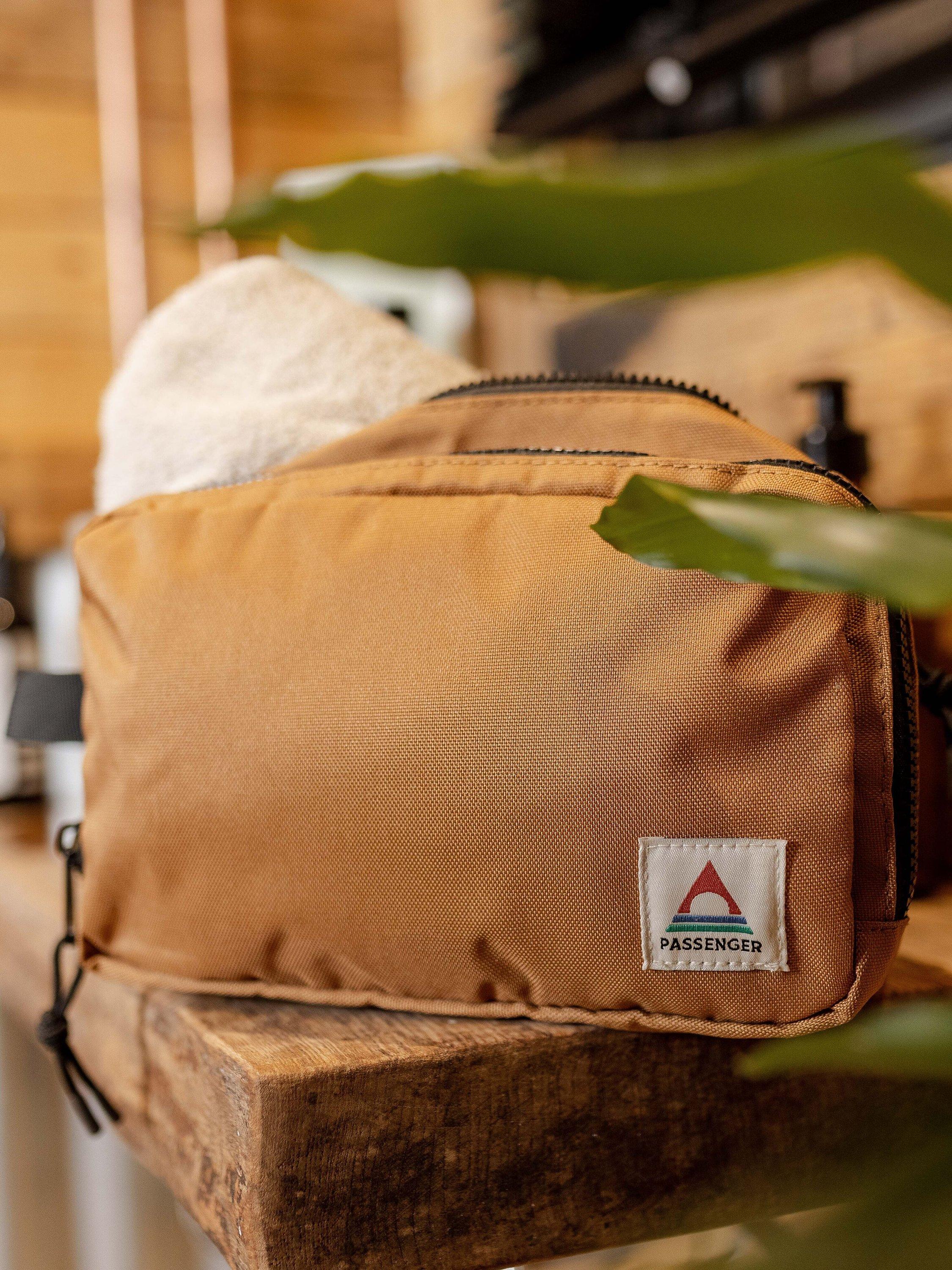 Passenger Logo Wash Bag, Golden Brown