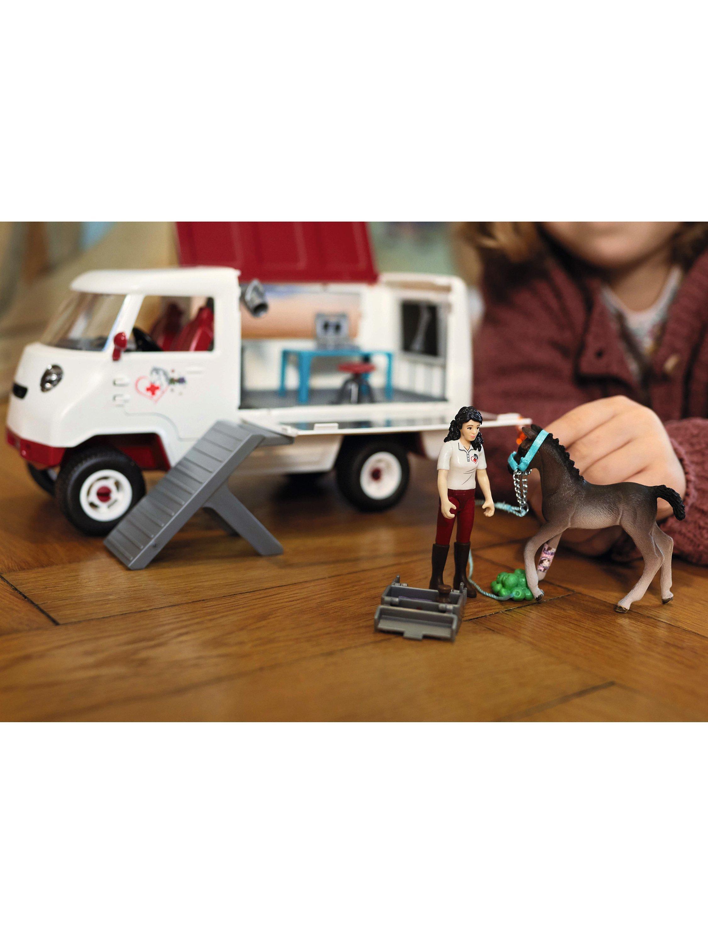 Horse vet toy hotsell