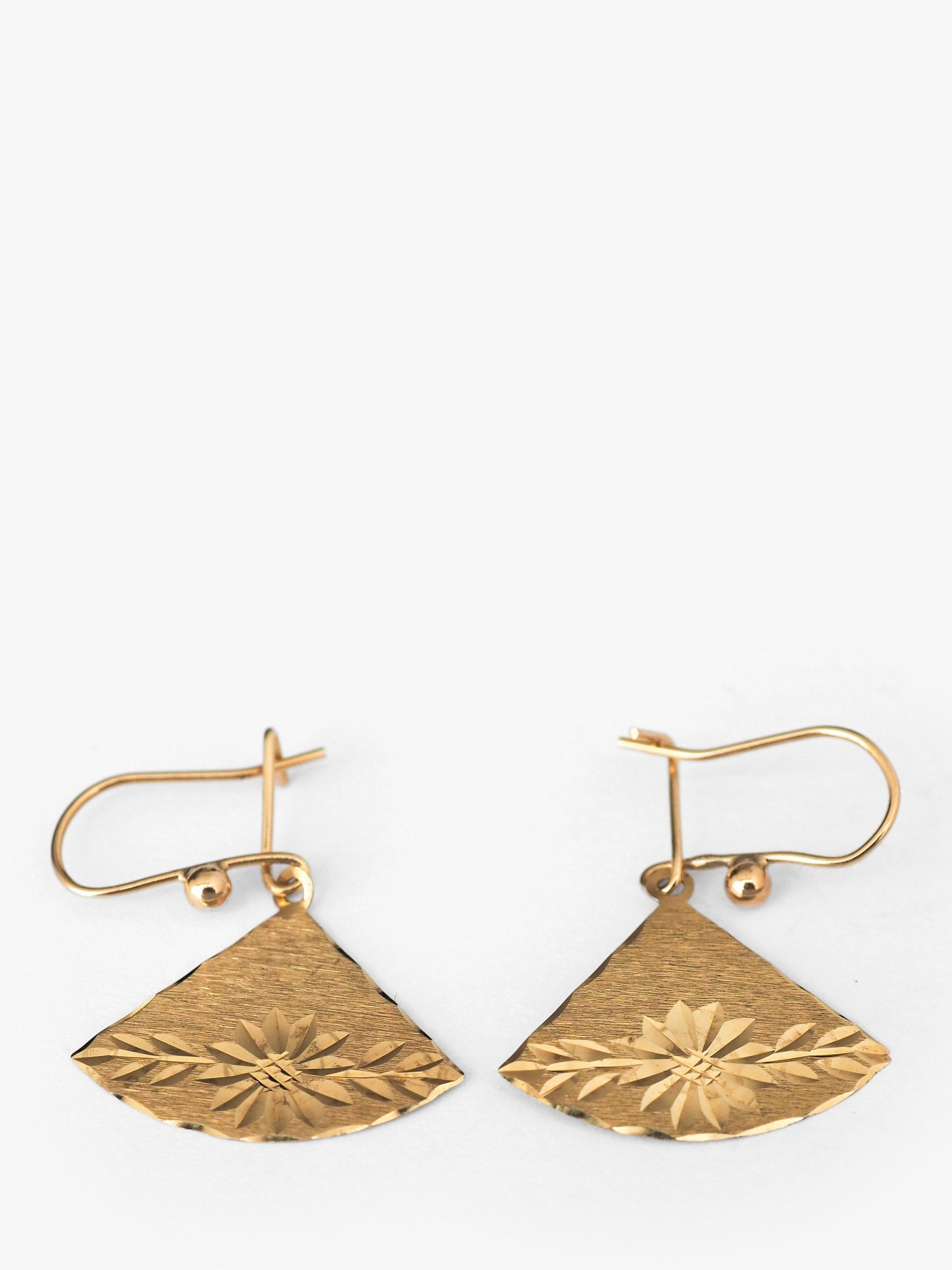 L & T Heirlooms Pre-Loved 9ct Yellow Gold Flat Fan Drop Earrings