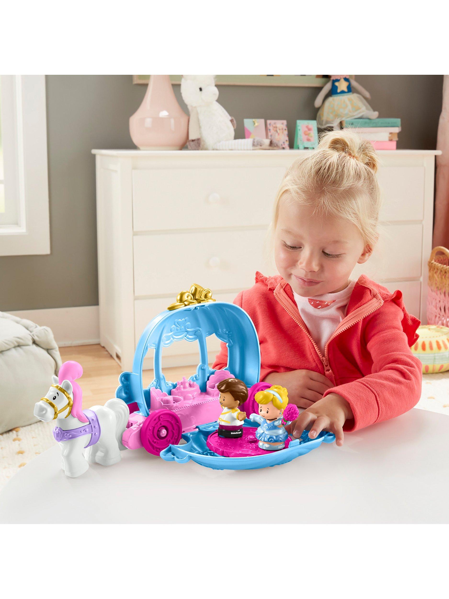 Little people princess carriage online
