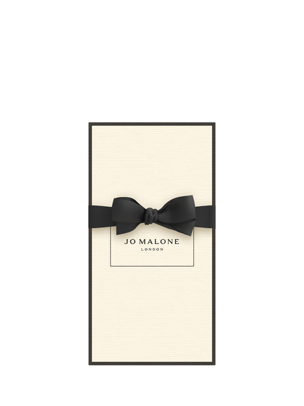 Jo Malone London Velvet Rose & Oud Body & Hand Wash, 250ml - view 2, 