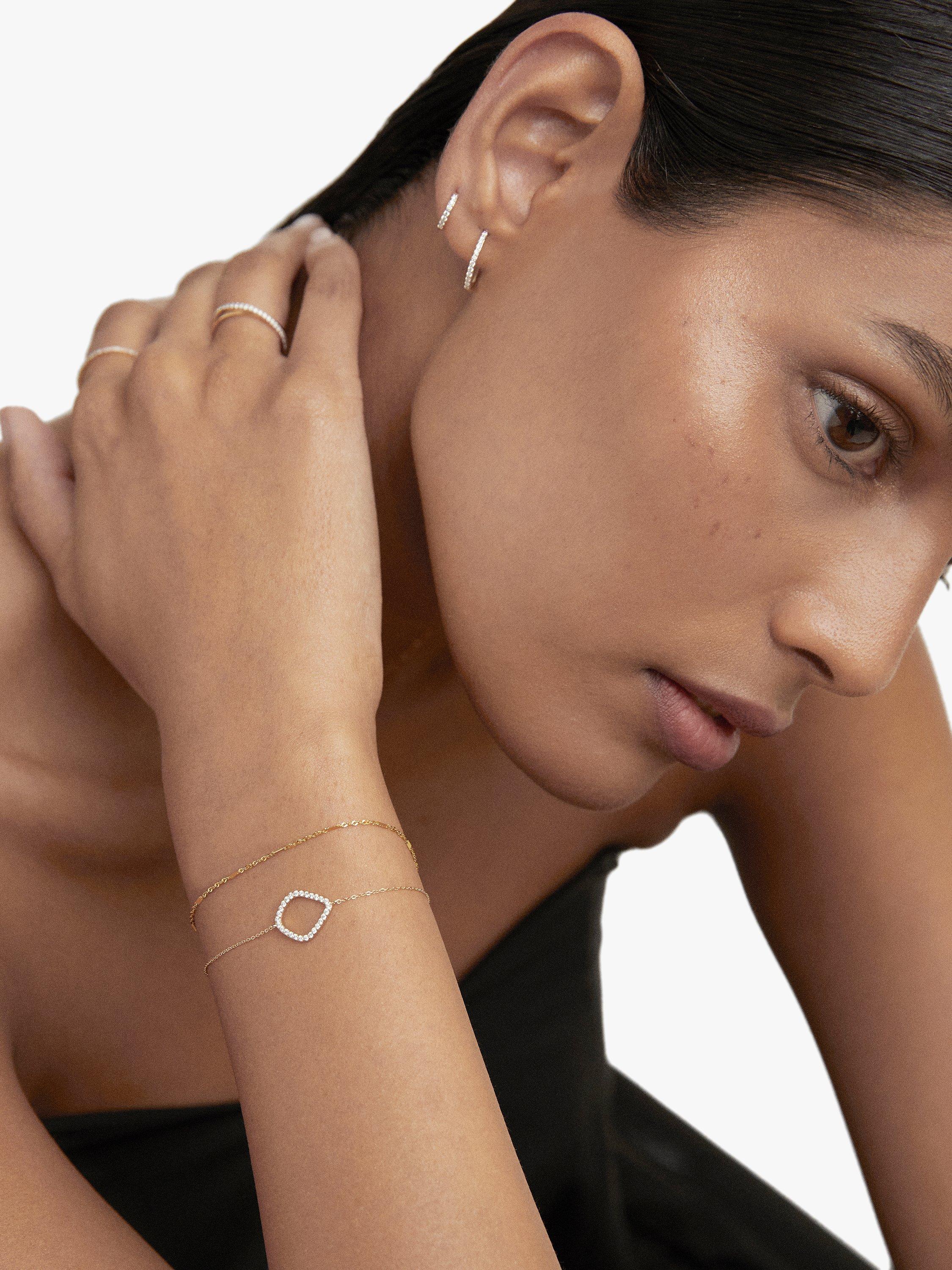 Product image 5 of 6, which shows Monica Vinader 14ct Gold Riva Diamond Kite Bracelet, Gold, Large