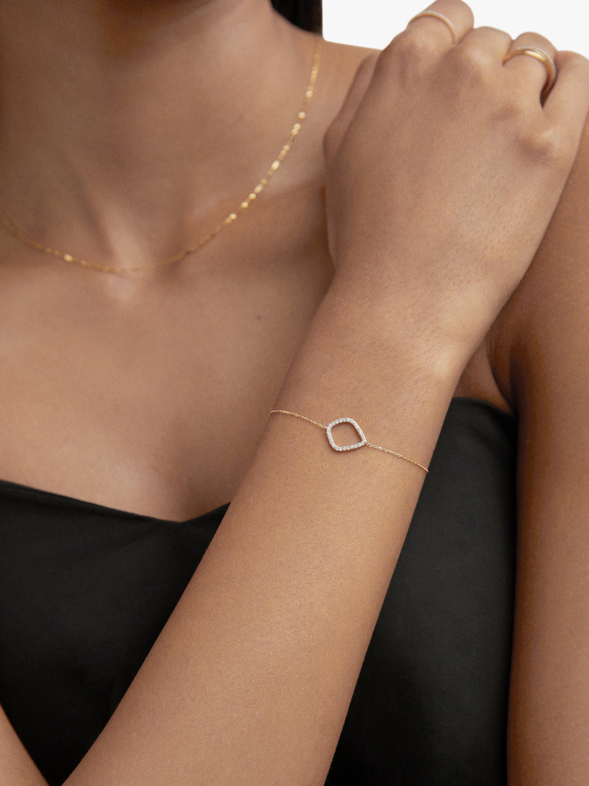 Product image 4 of 6, which shows Monica Vinader 14ct Gold Riva Diamond Kite Bracelet, Gold, Large