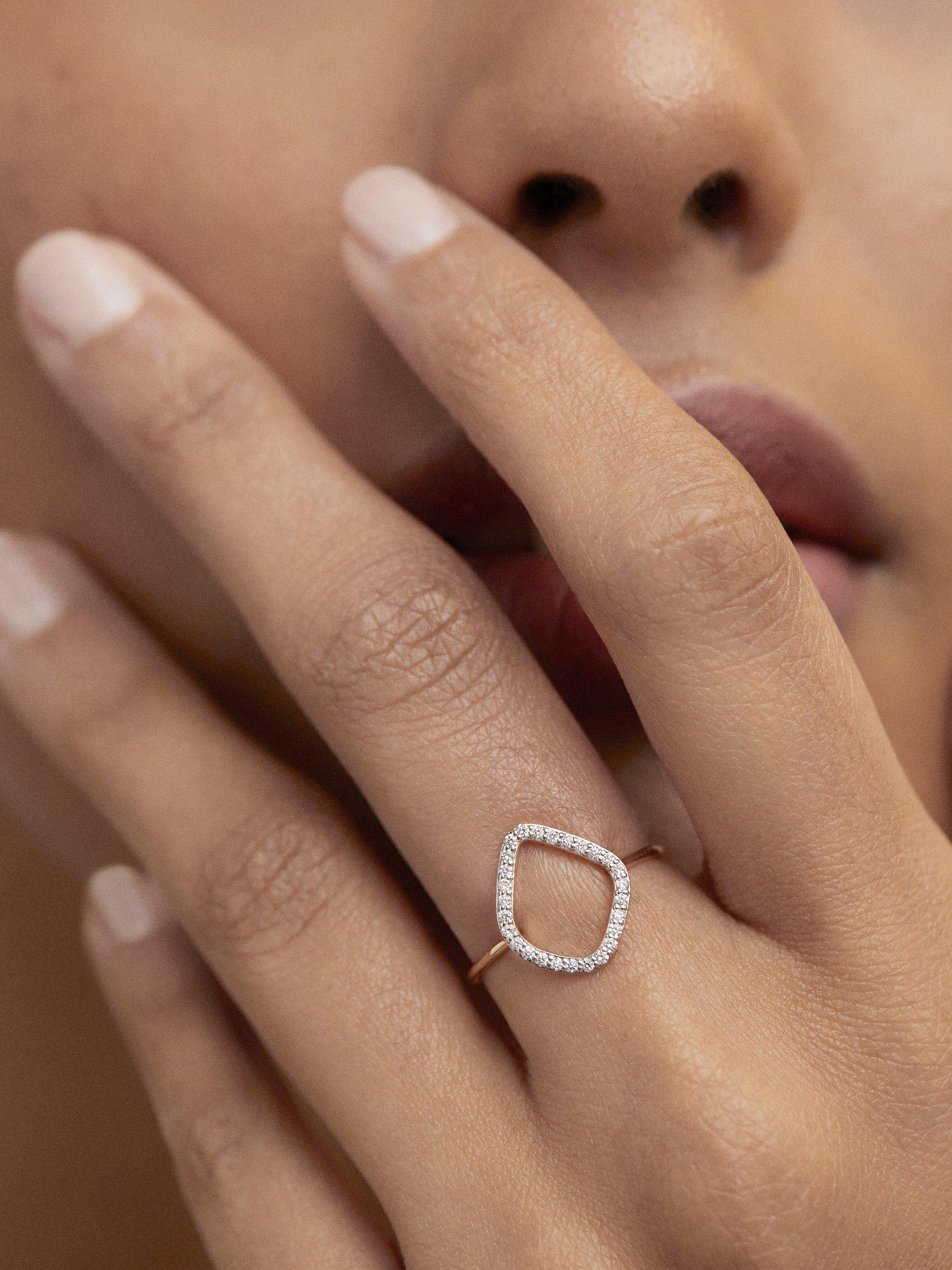Product image 3 of 4, which shows Monica Vinader 14ct Yellow Gold Riva Diamond Kite Ring, Gold, S