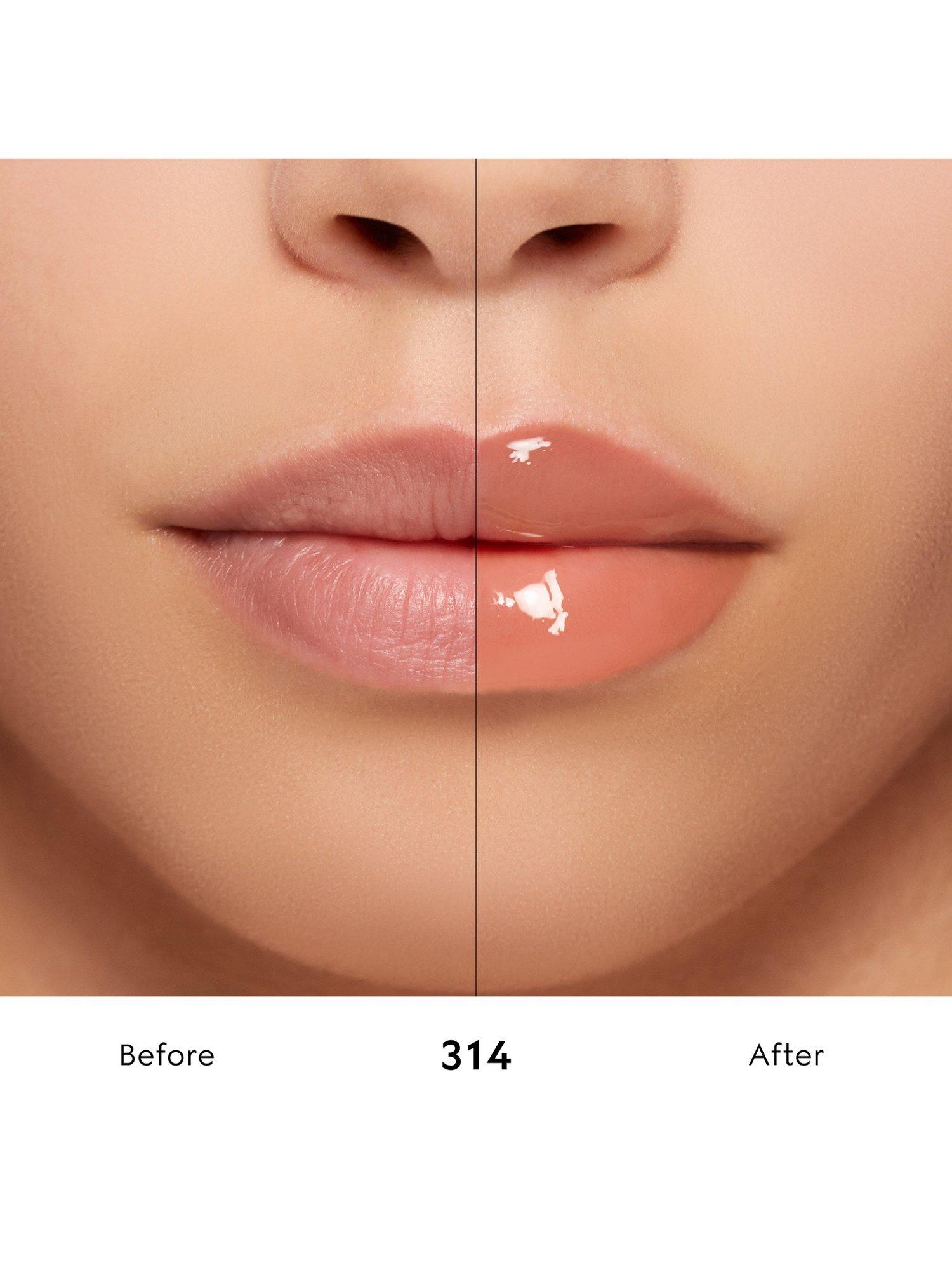 Product image 2 of 8, which shows Gucci Gloss à Lèvres Plumping Lip Gloss, 314 Sadie Coral