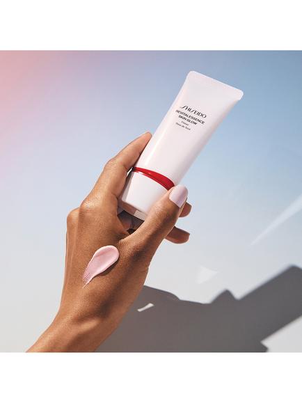 Shiseido RevitalEssence Skin Glow Primer, 30ml - view 2, 