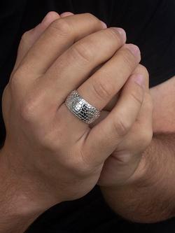 Hoxton London Men's Wild Crocodile Patterned Ring, Silver - view 2, Silver