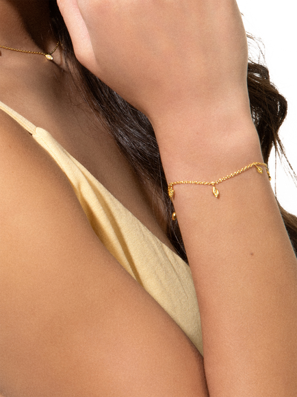 DPT Antwerp Bella Vita Diamond Charm Bracelet, Gold - view 2, Gold
