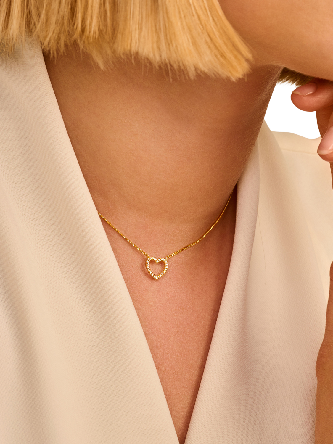 Product image 2 of 6, which shows DPT Antwerp Heart of Diamonds Pendant Necklace, Gold
